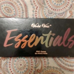 Violet Voss Essential V1 Eyeshadow Palette